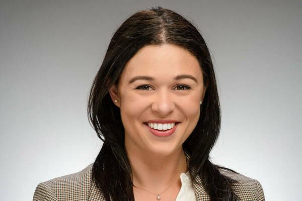Headshot photo of seminar speaker Dr. Rachel Porter