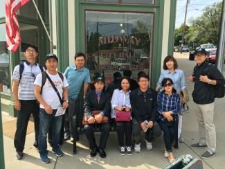 Dr. Kim and 2016 IPPMI program participants in Midway, KY