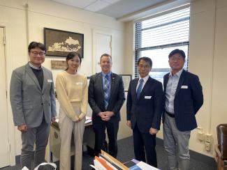 Dr. Kim, Hyejeong Lim, Young Chan Kim, and Jungseon Son pictured with KY State Representative Buddy Wheatley